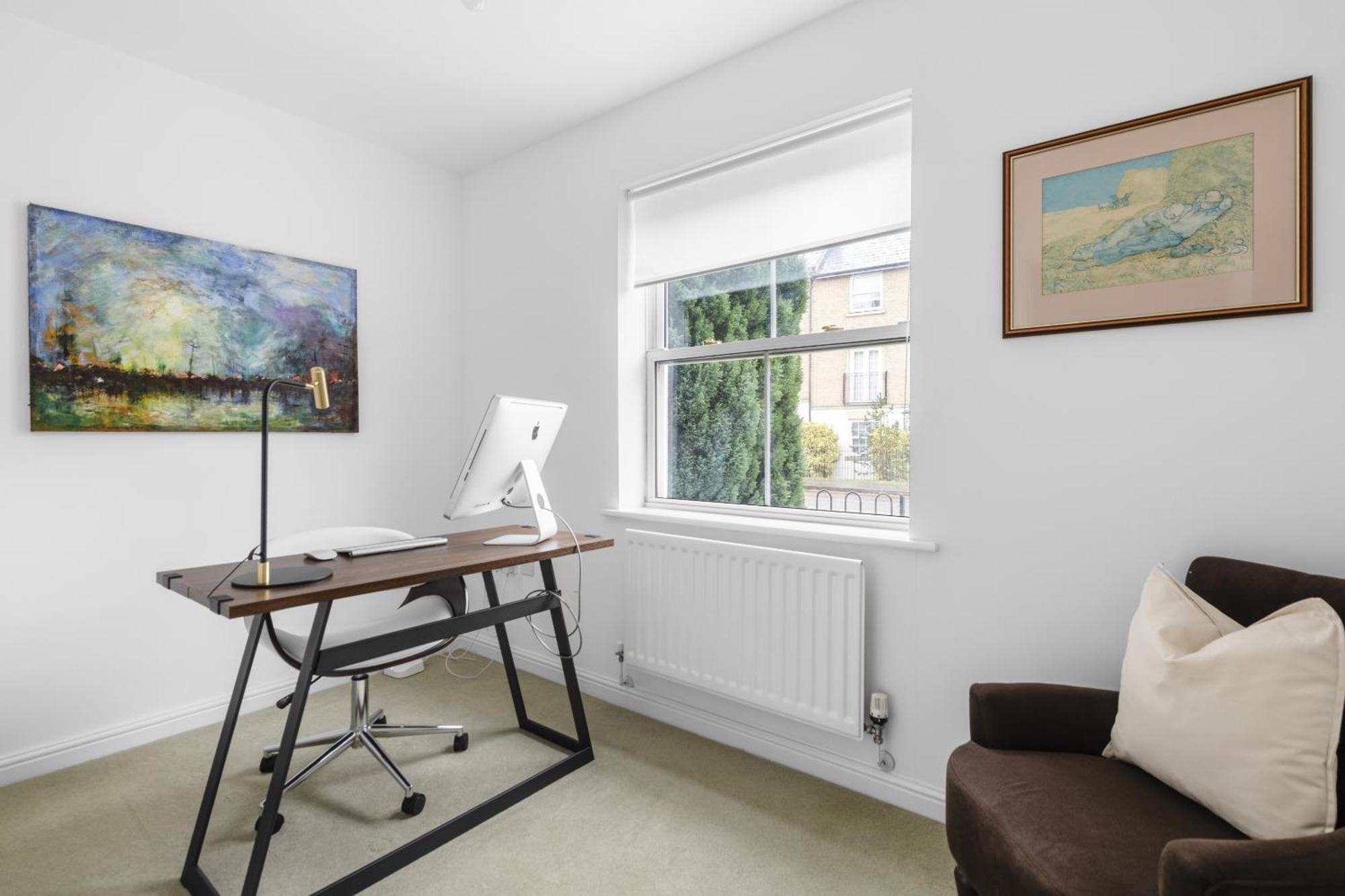 Luxurious 3 Bed House With Free Parking, Close To The Train Station & Town ブレインツリー エクステリア 写真