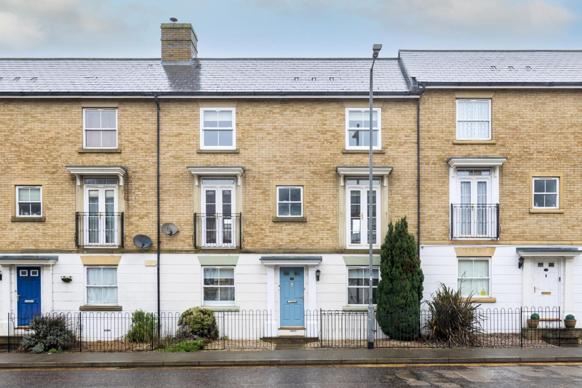 Luxurious 3 Bed House With Free Parking, Close To The Train Station & Town ブレインツリー エクステリア 写真